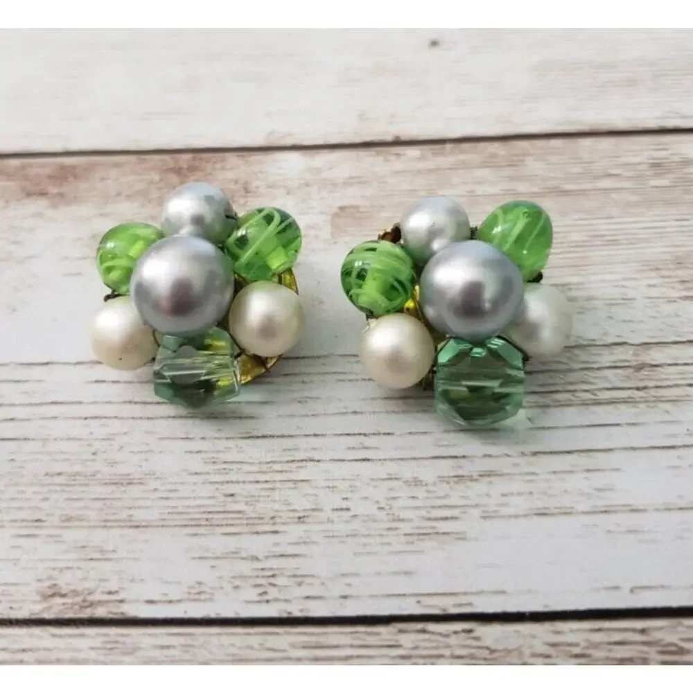 Vintage Clip On Earrings - Cluster in Different Shades of Green 7/8